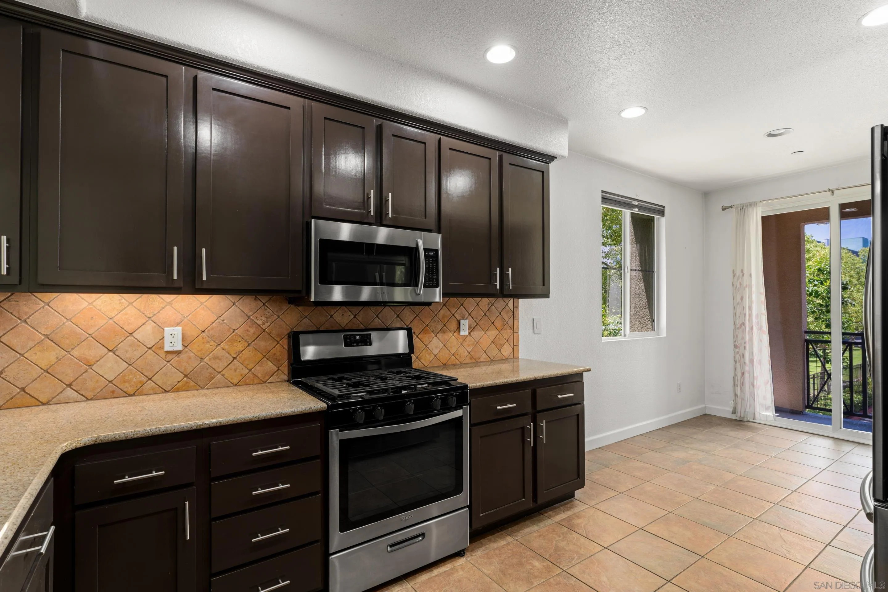 Photo #10: 250031074 Listing: Photo #10