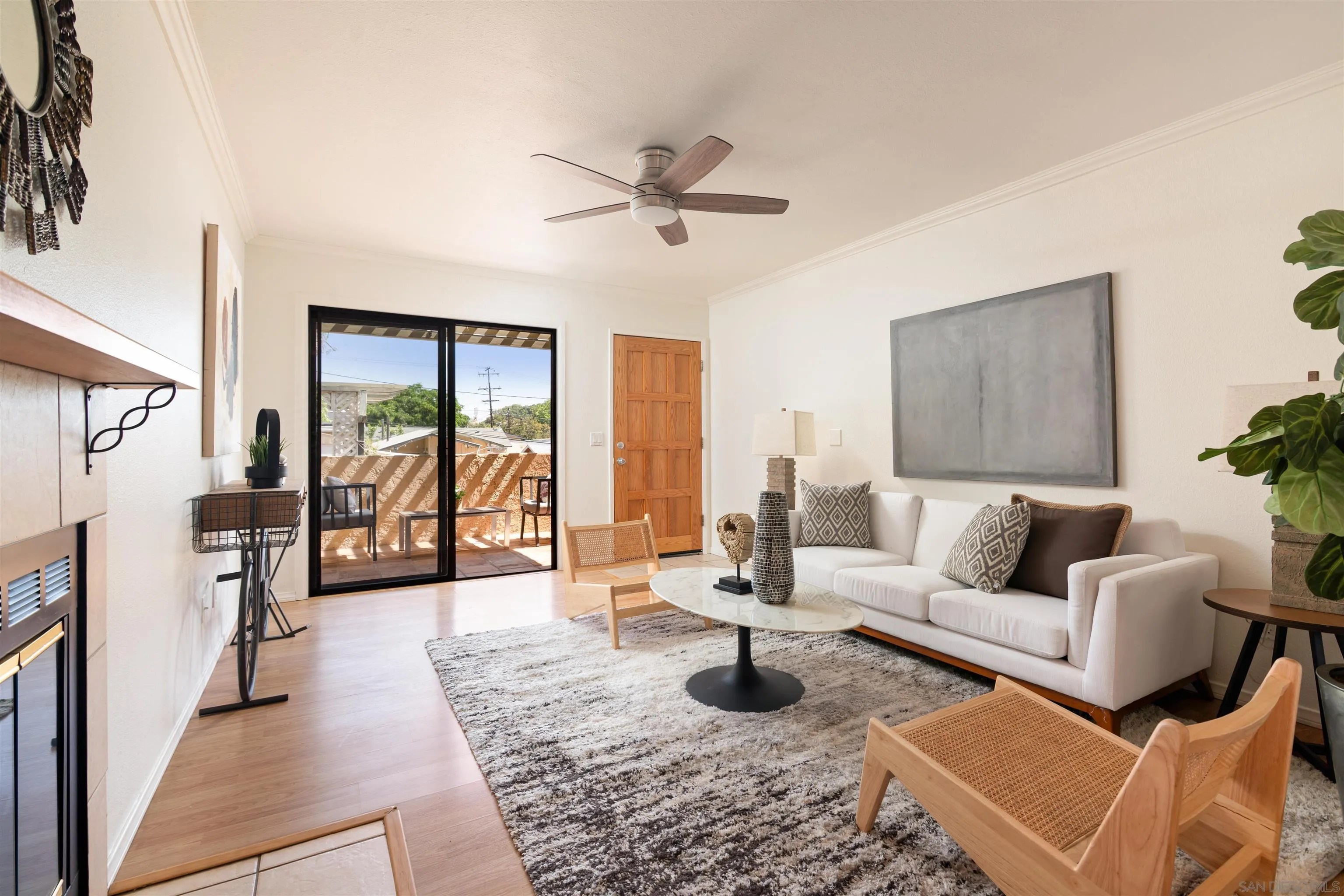 Photo #2: 250031080 Listing 