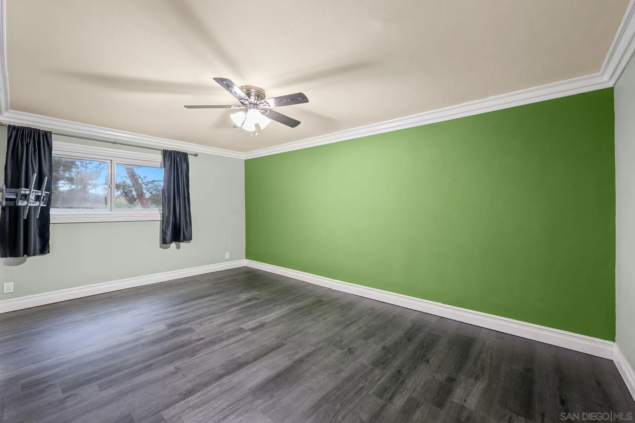 https://cdn.realtyfeed.com/cdn/127/250031092/119b288733dc731c3dc0b9525b670f3c.webp