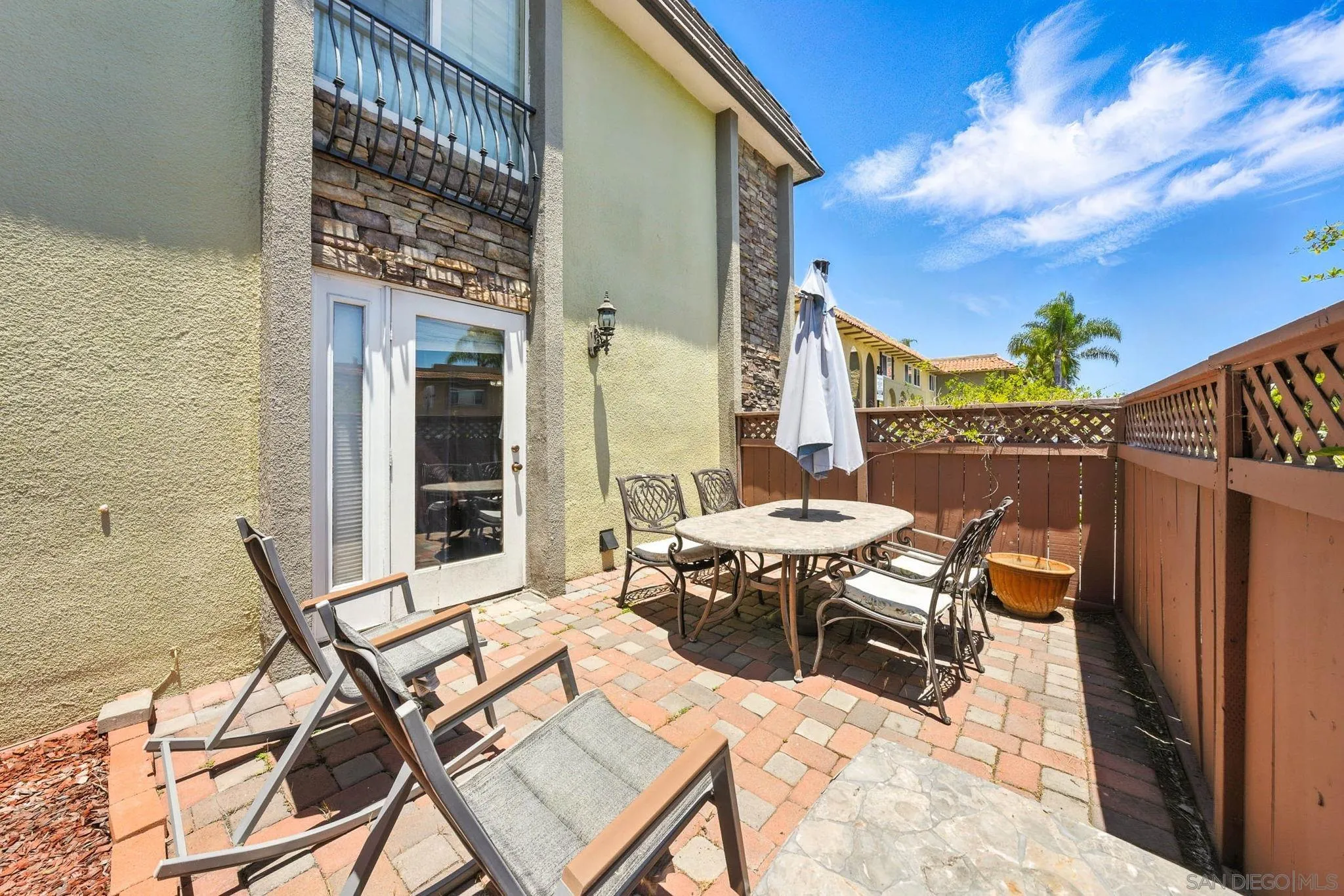 Photo #4: 250031098 Listing 