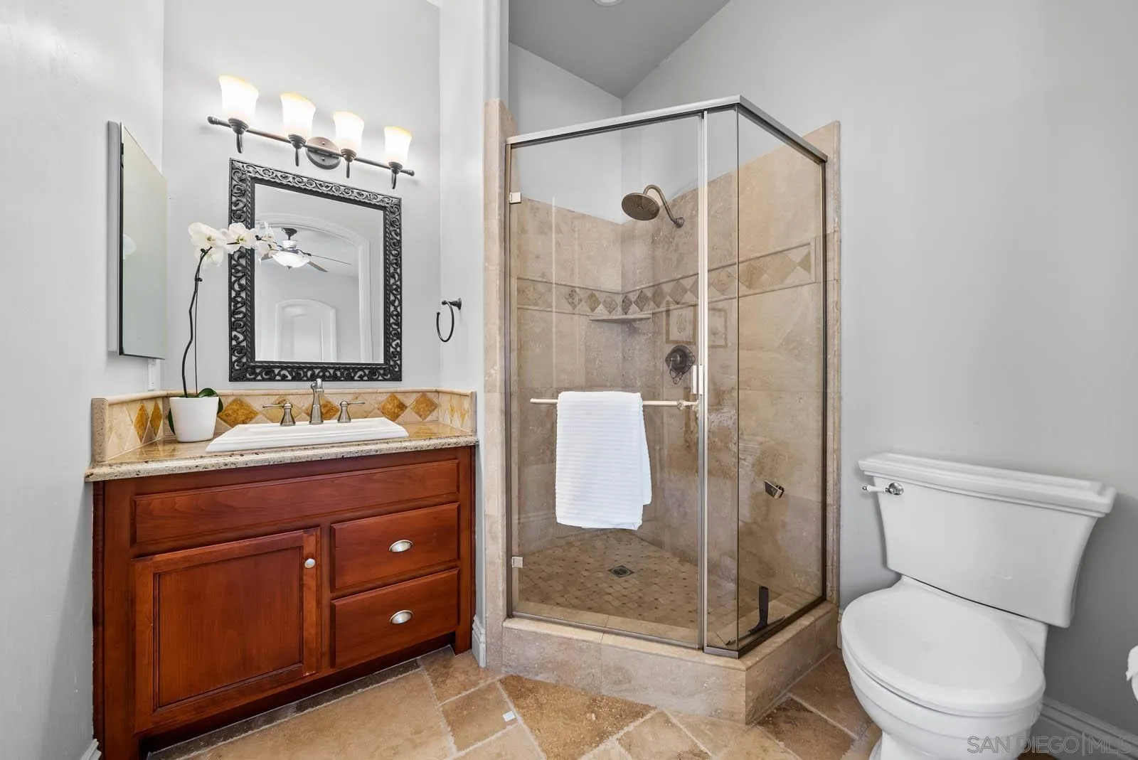 https://cdn.realtyfeed.com/cdn/127/250031109/6e884caa79af981b1c81229e6b29dea1.webp