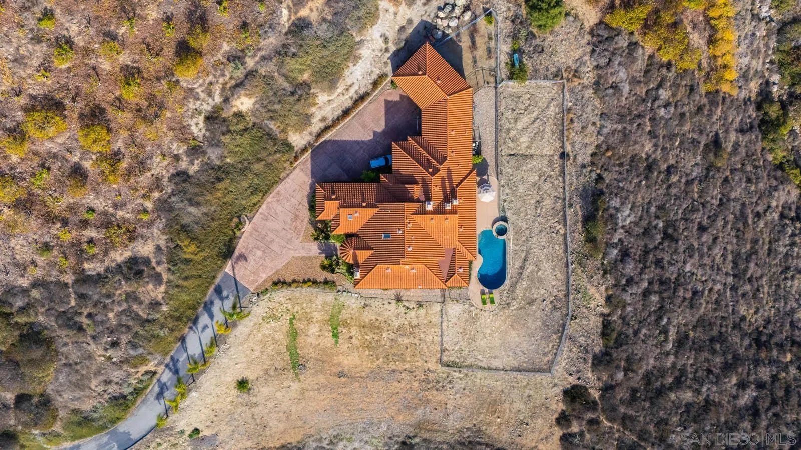 https://cdn.realtyfeed.com/cdn/127/250031109/a1bb8118d18cde05efb3823092b9cf30.webp