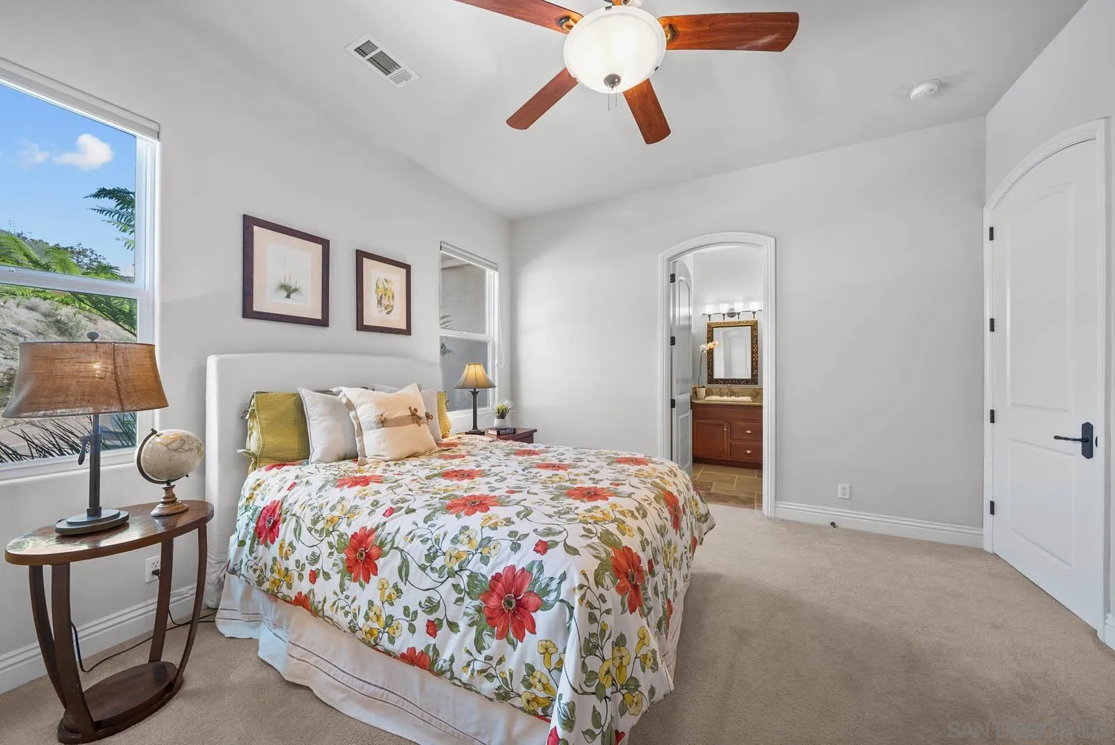 https://cdn.realtyfeed.com/cdn/127/250031109/ad29de780fb0ffcf57ad0072743b4eea.webp