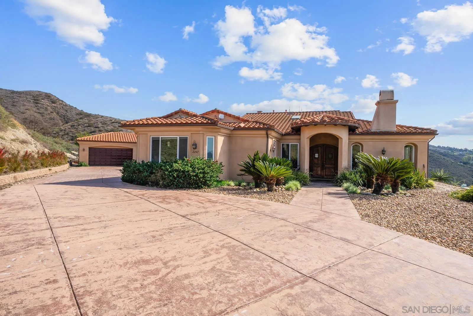 https://cdn.realtyfeed.com/cdn/127/250031109/b733cd24d9e5bb23dbee4dd8dae54149.webp