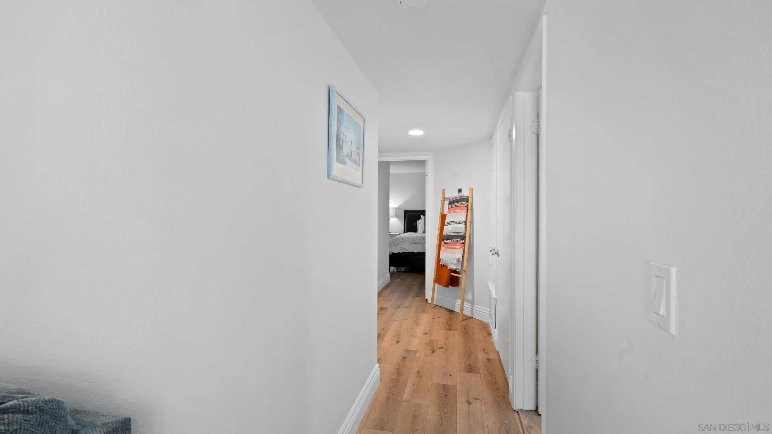 Photo #11: 250031110 Listing: Photo #11