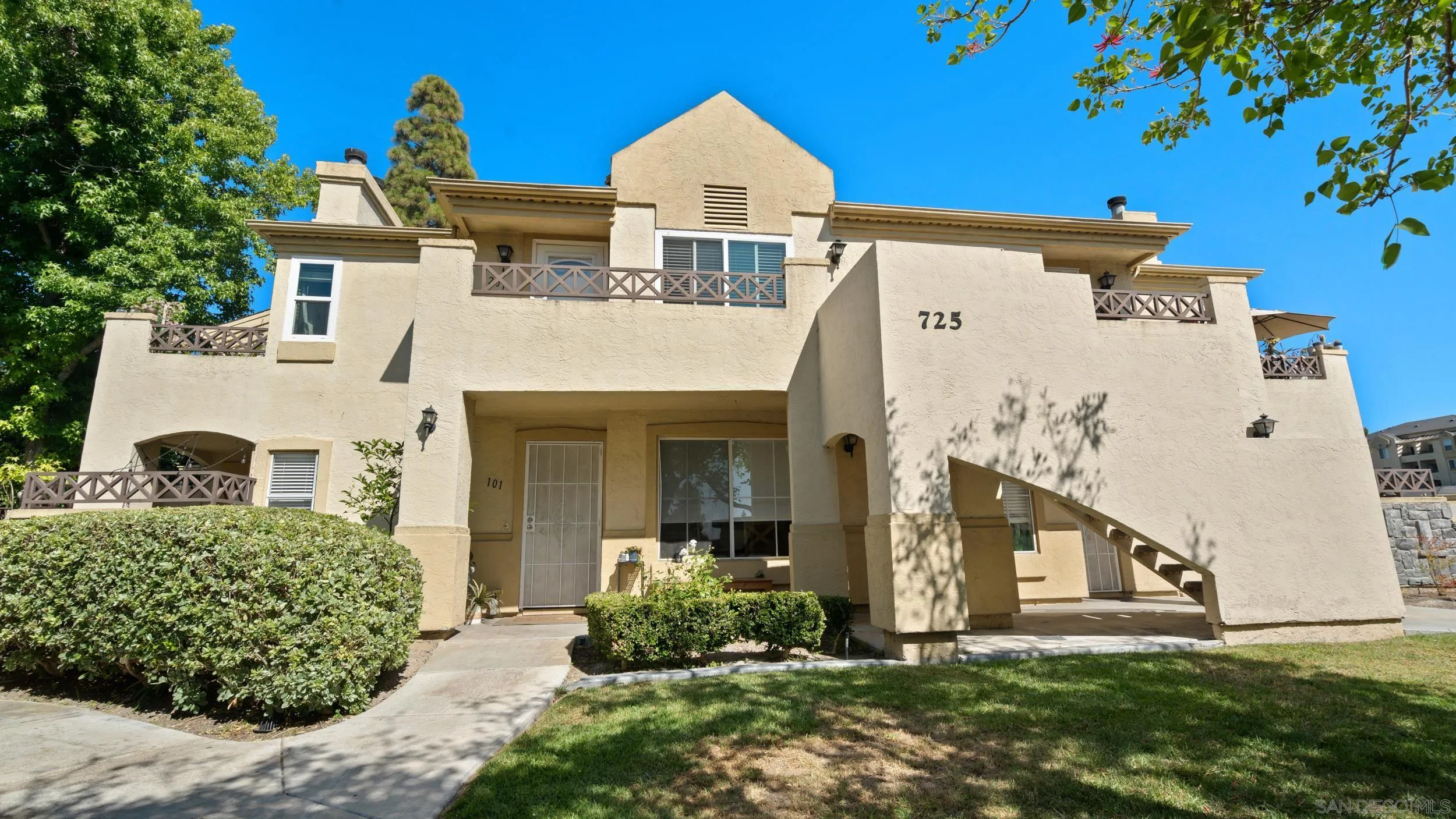 Photo #2: 250031110 Listing 