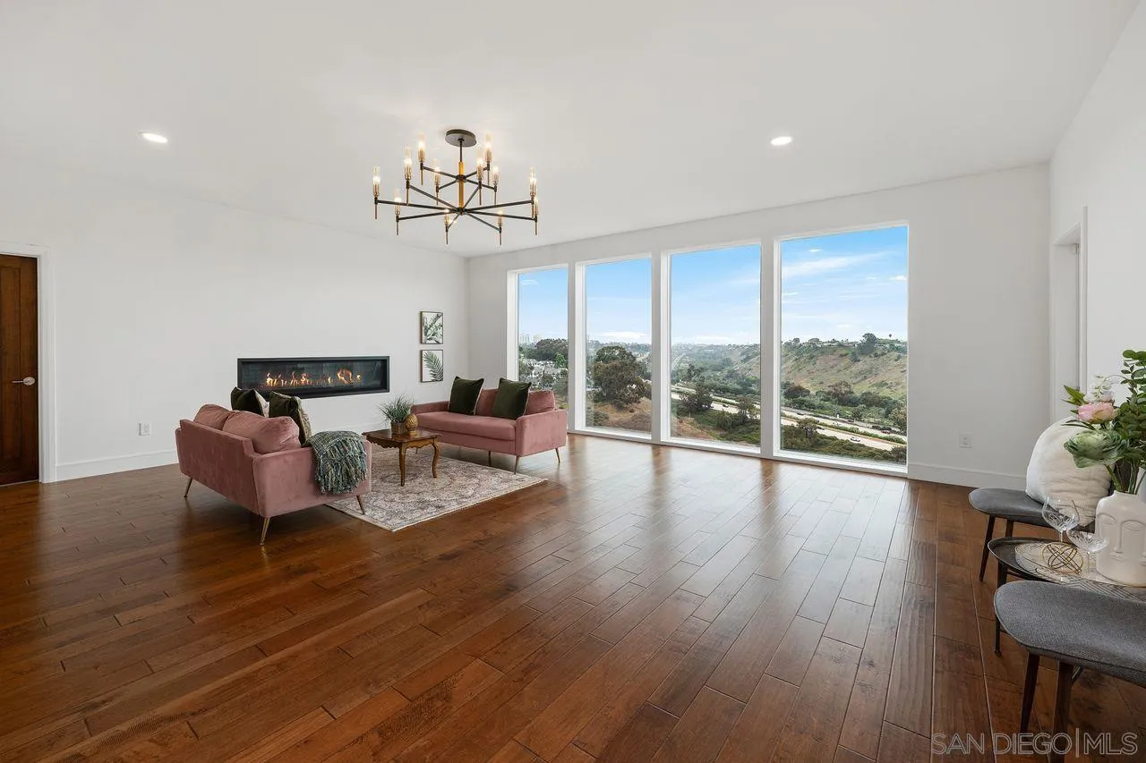 https://cdn.realtyfeed.com/cdn/127/250031137/9ffc68bde3c0a3a33cacfb6ea63accad.webp