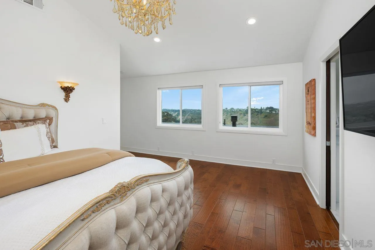 https://cdn.realtyfeed.com/cdn/127/250031137/bb65ae0d43ceea46d78d95f8b3d54ebb.webp