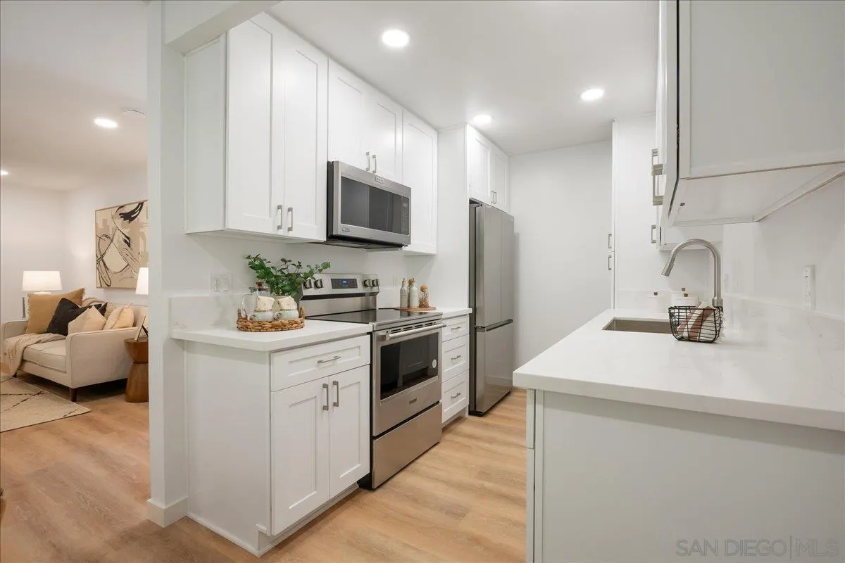 Photo #3: 250031148 Listing 