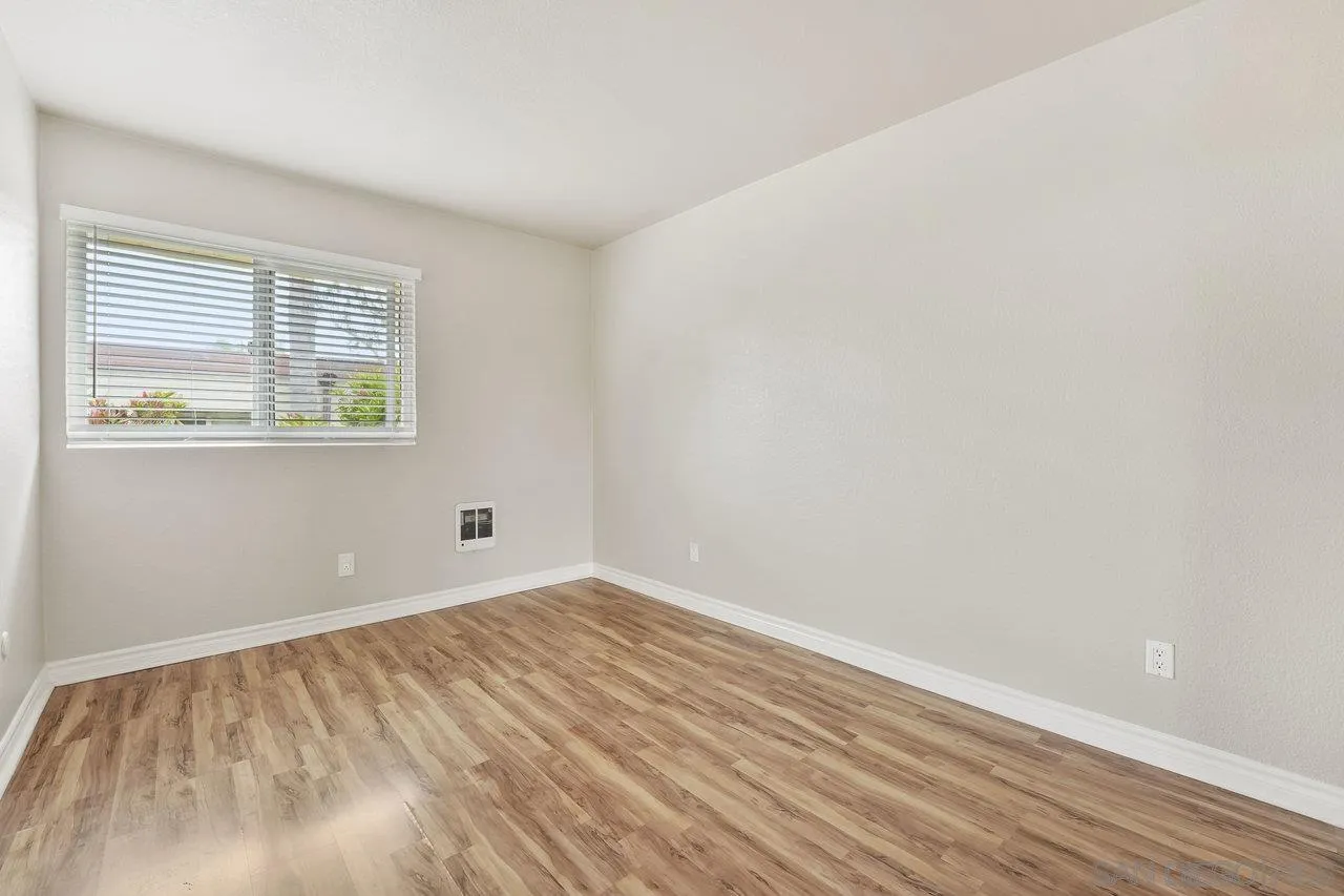 Photo #17: 250031149 Listing: Photo #17