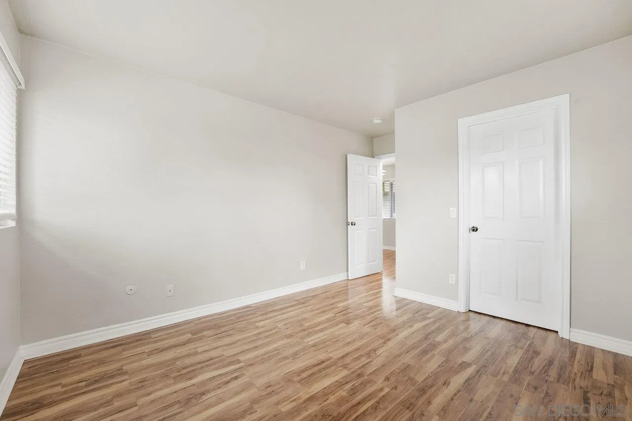 Photo #25: 250031149 Listing: Photo #25