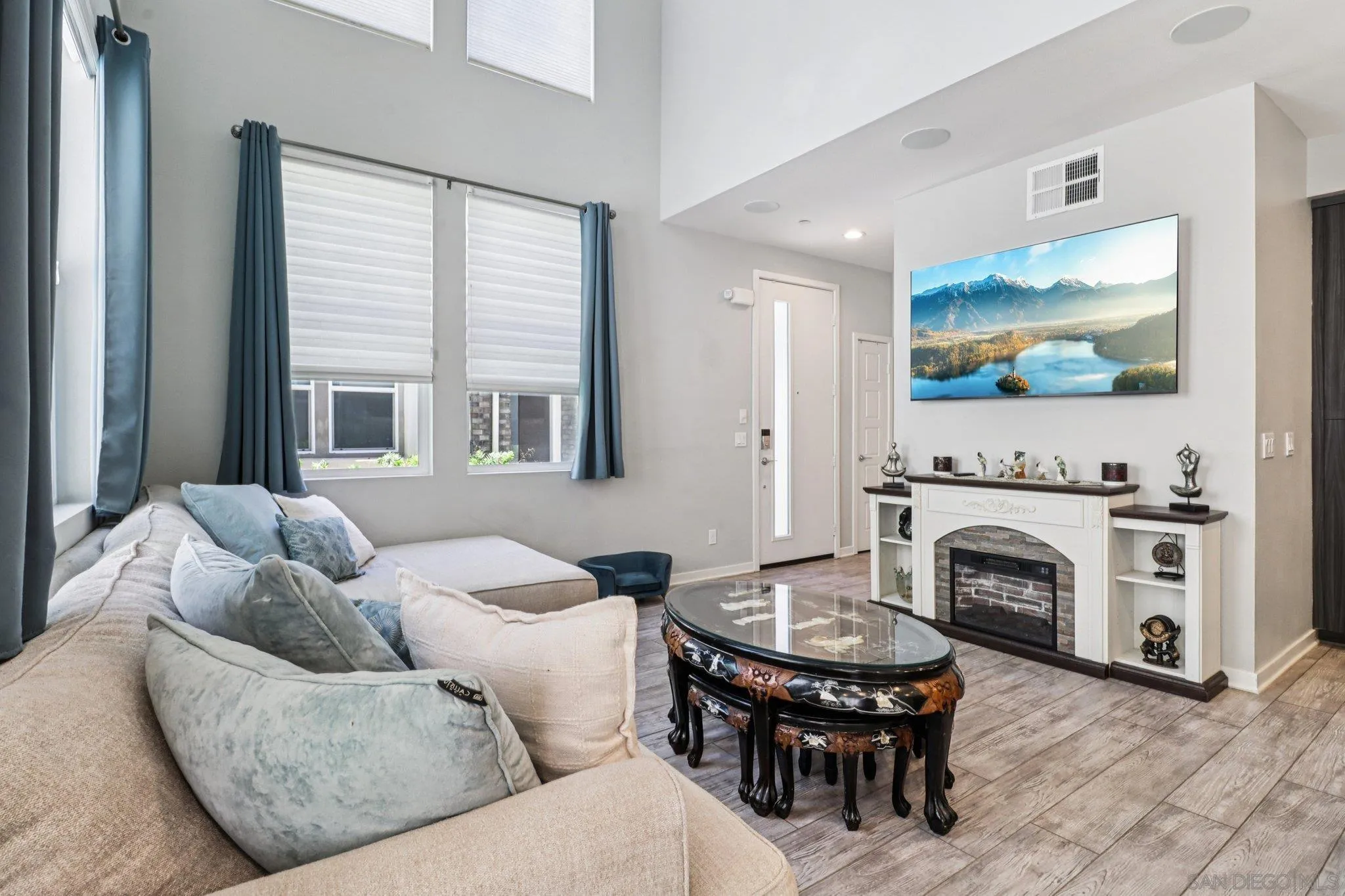 Photo #4: 250031153 Listing 