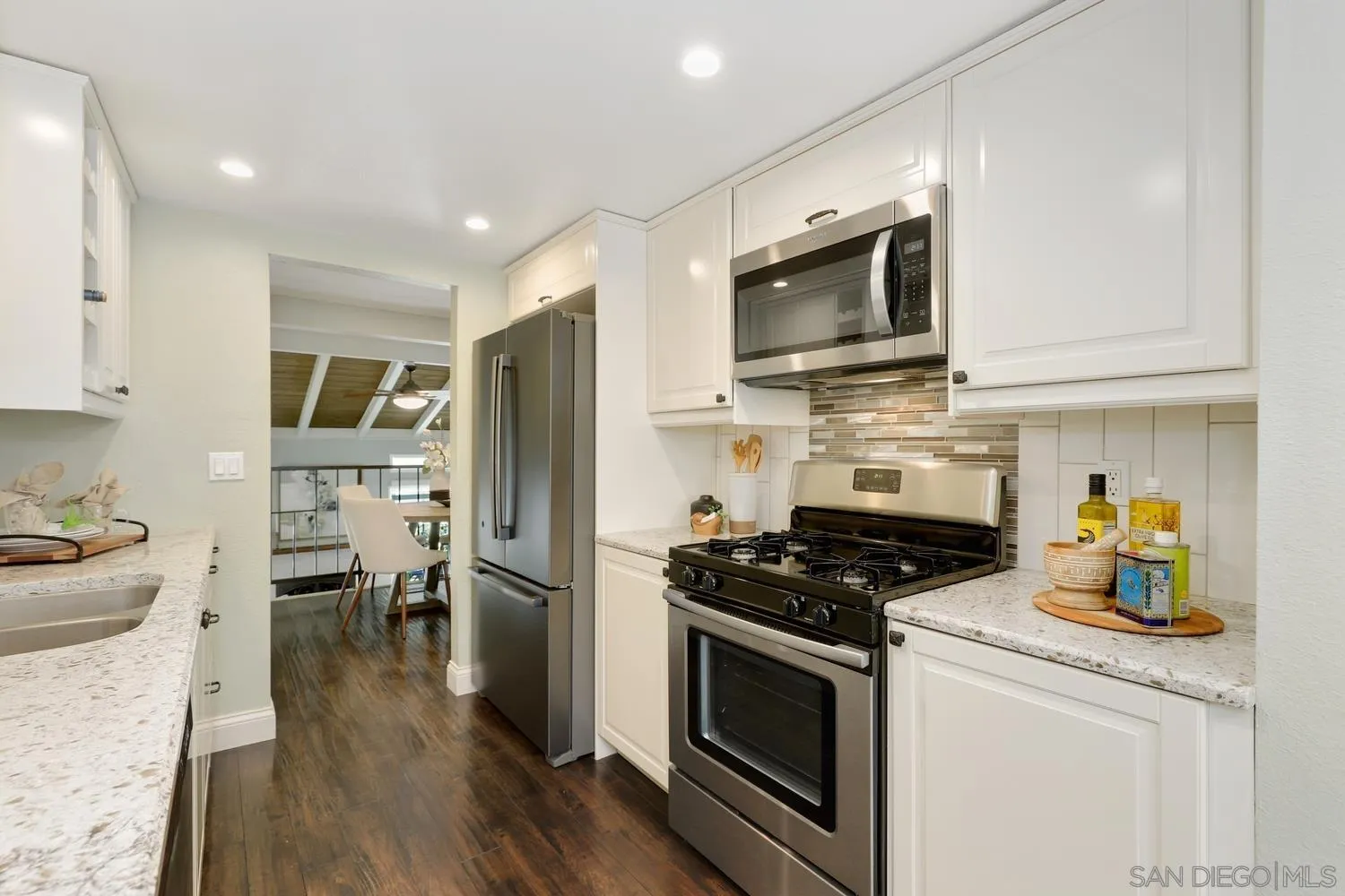 Photo #14: 250031163 Listing: Photo #14