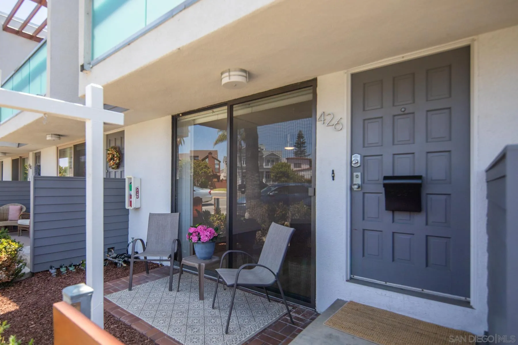 Photo #2: 250031168 Listing 