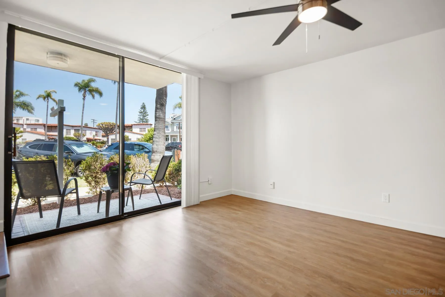 https://cdn.realtyfeed.com/cdn/127/250031168/631a8e5646b0a40b398fc67c43d77aa2.webp