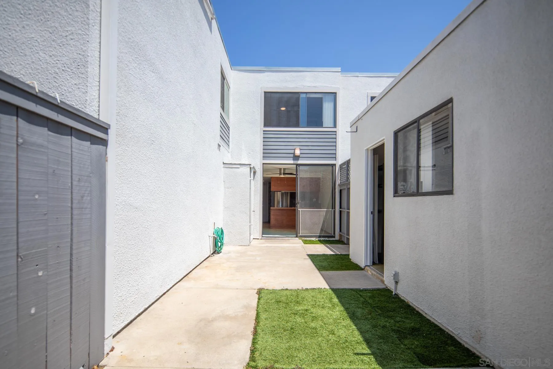 Photo #5: 250031168 Listing 