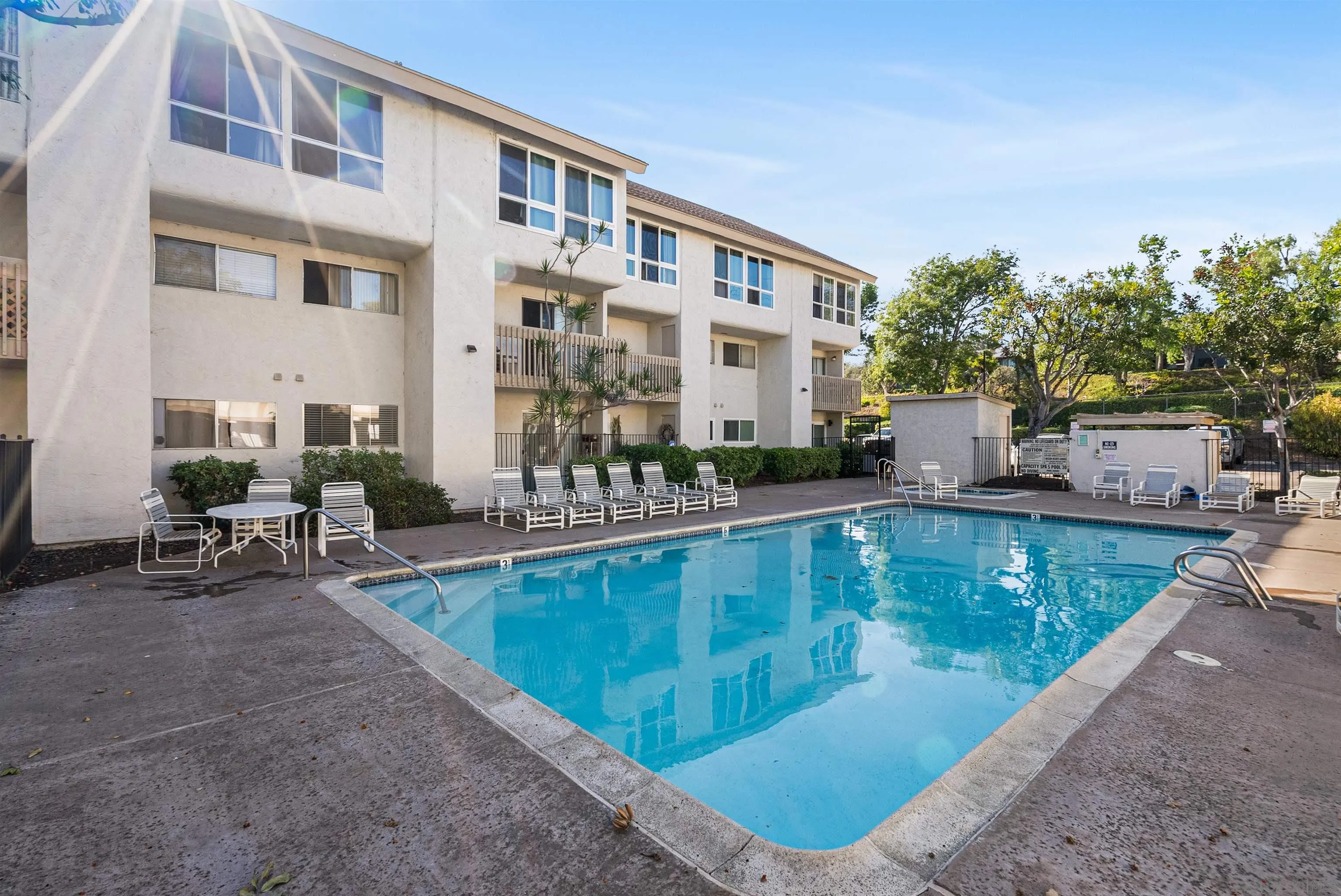 Photo #4: 250031169 Listing 