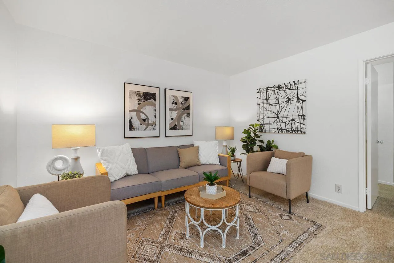 Photo #6: 250031176 Listing 
