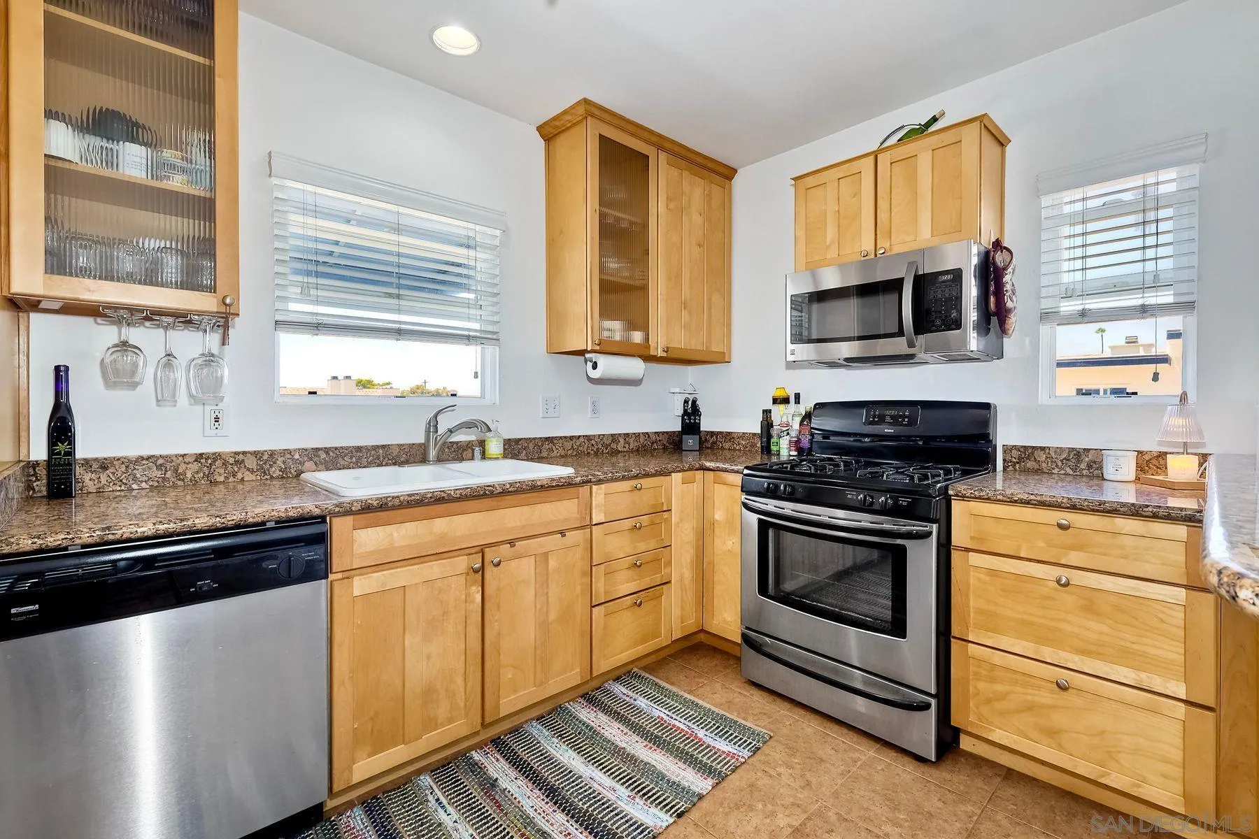 Photo #12: 250031192 Listing: Photo #12