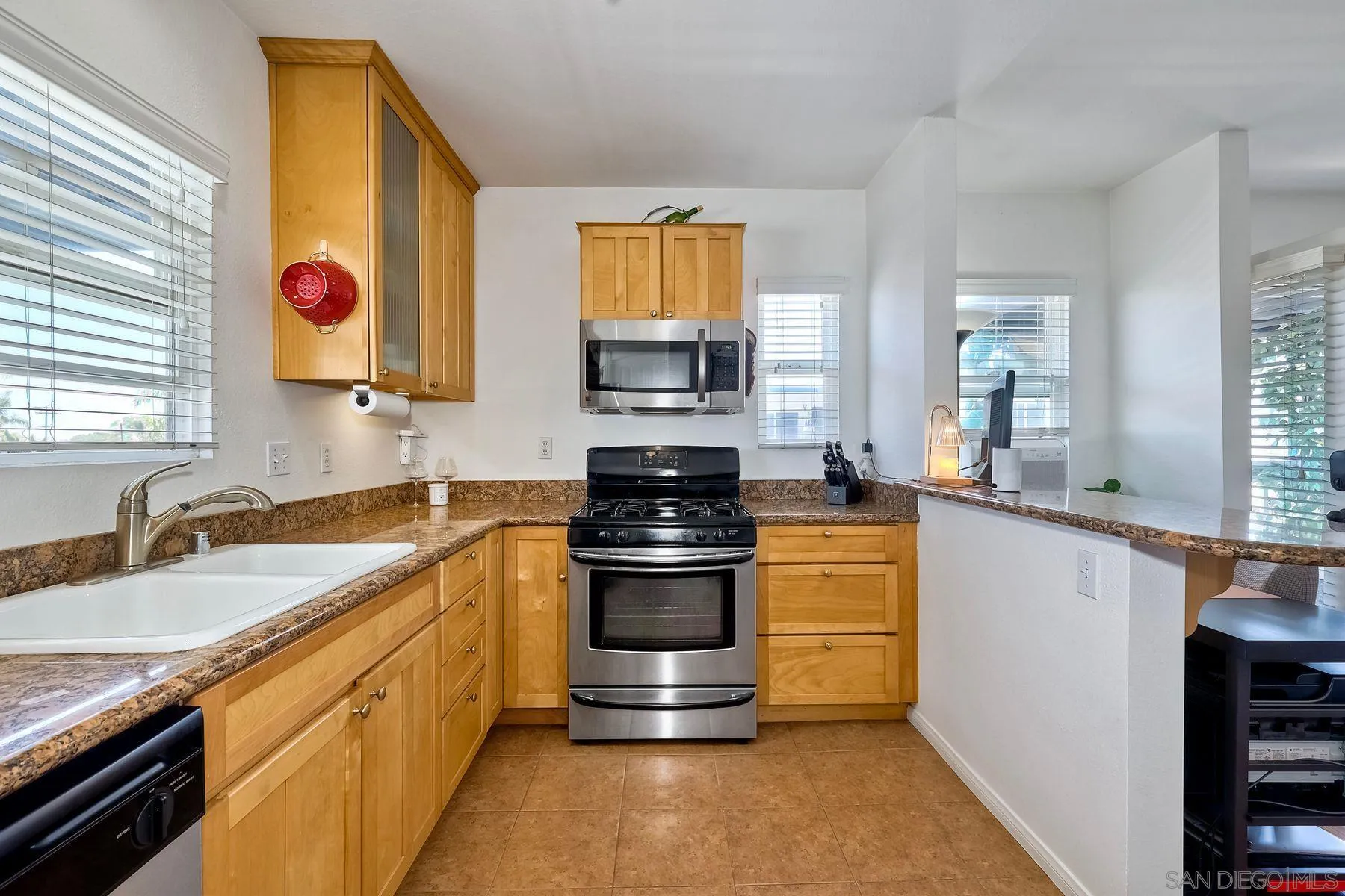 Photo #13: 250031192 Listing: Photo #13