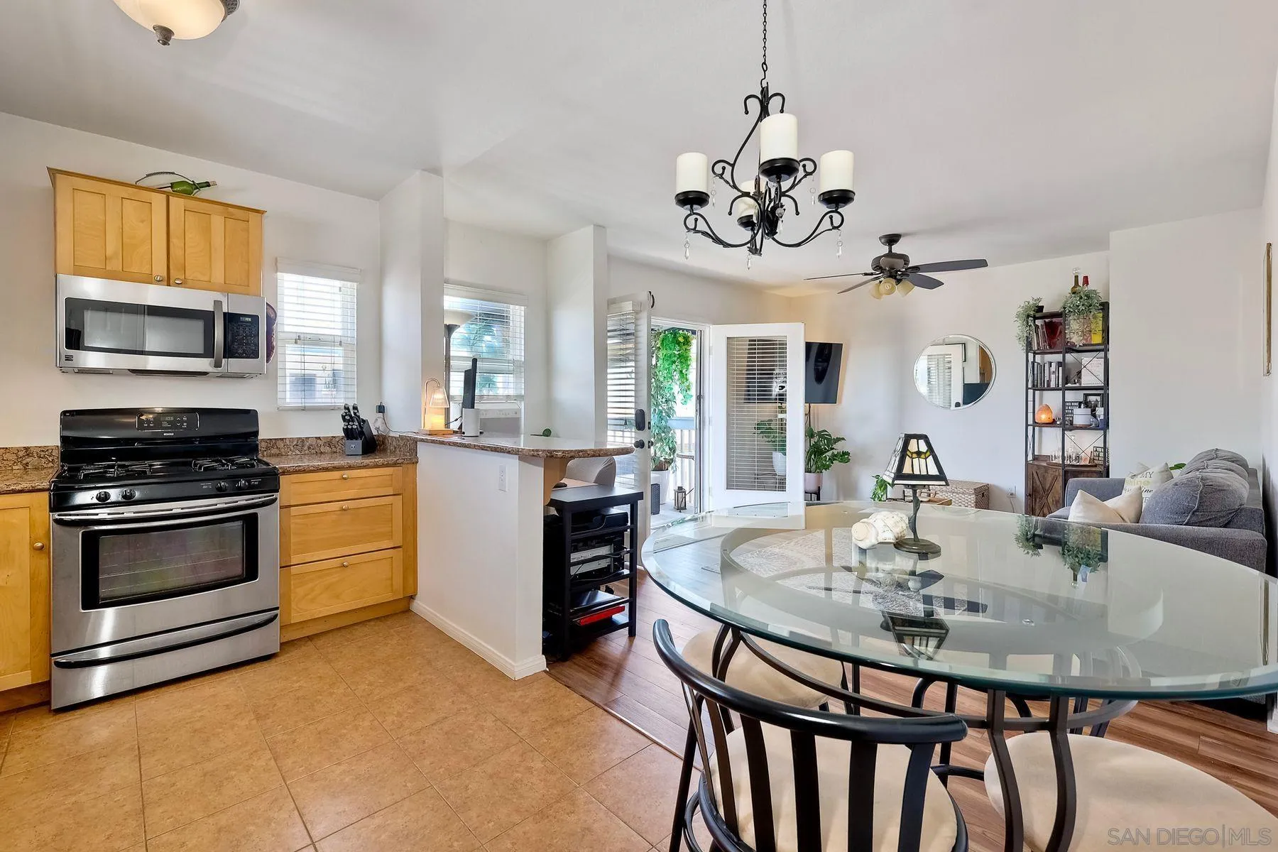 Photo #14: 250031192 Listing: Photo #14