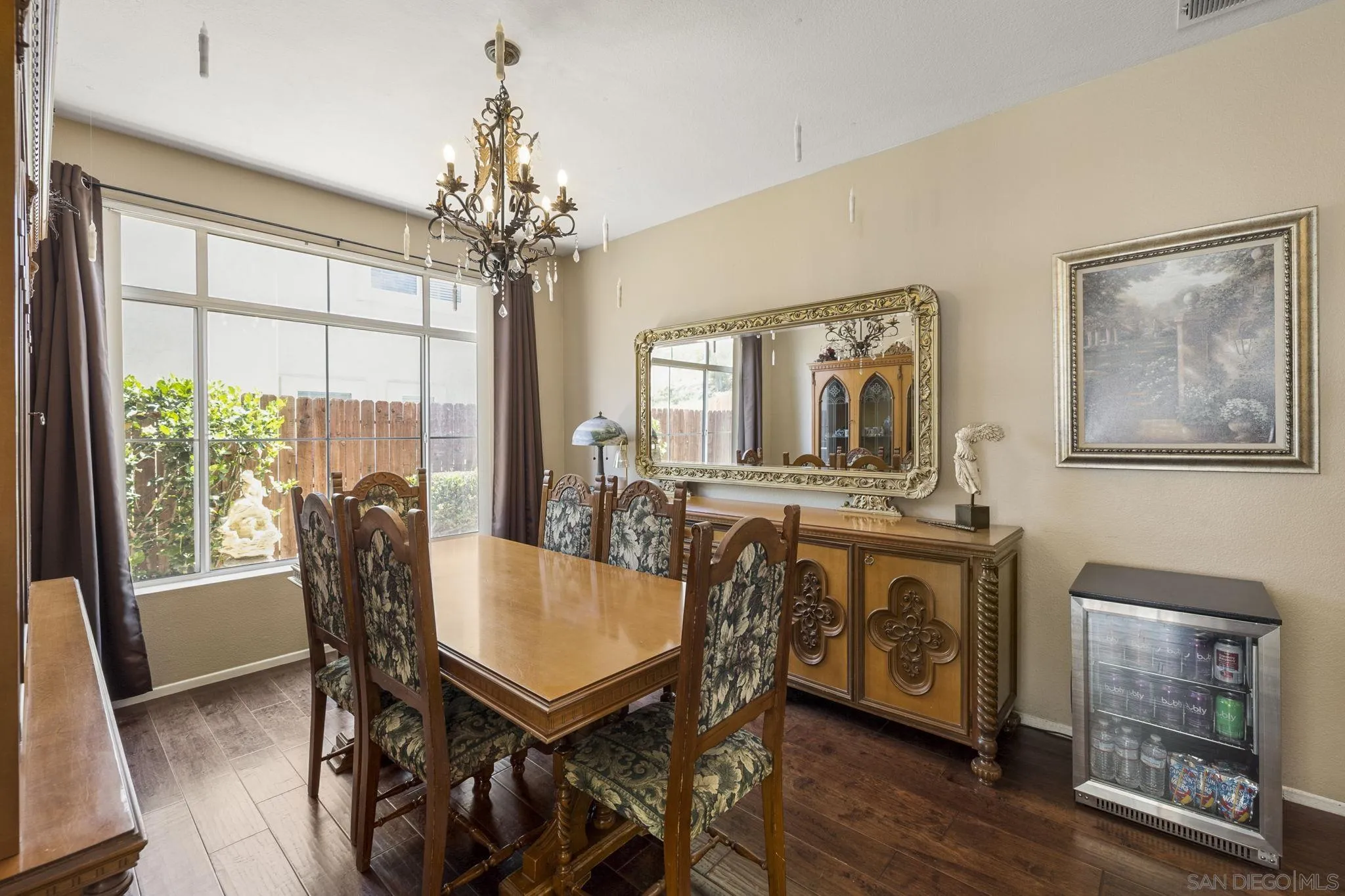 https://cdn.realtyfeed.com/cdn/127/250031258/3c4e154ae7250f49832be356adb6bf14.webp
