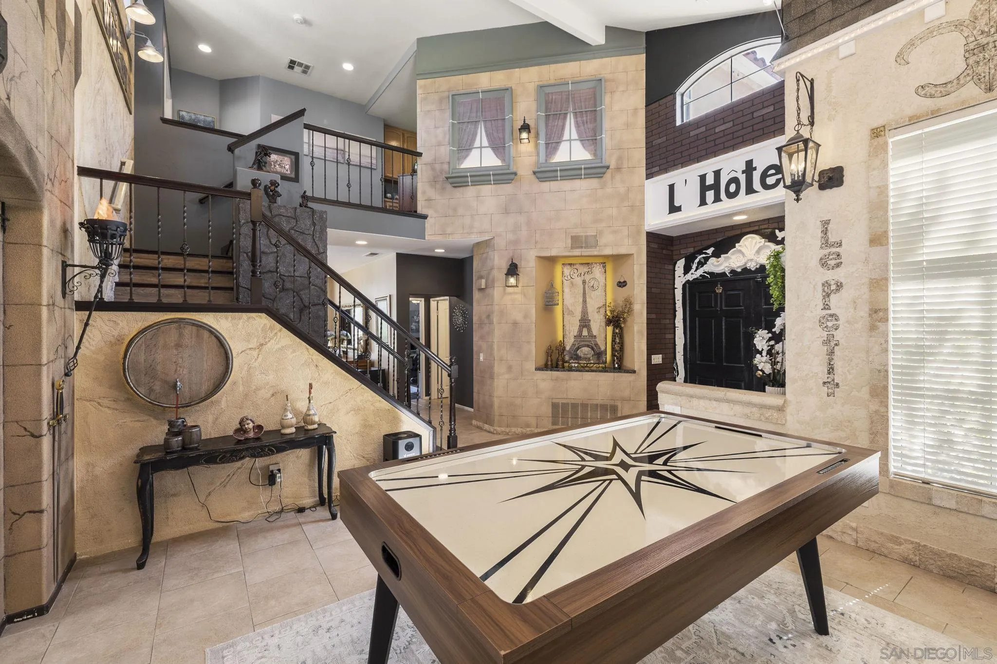 https://cdn.realtyfeed.com/cdn/127/250031258/c684fa24ff3227f47f1262d81153323f.webp
