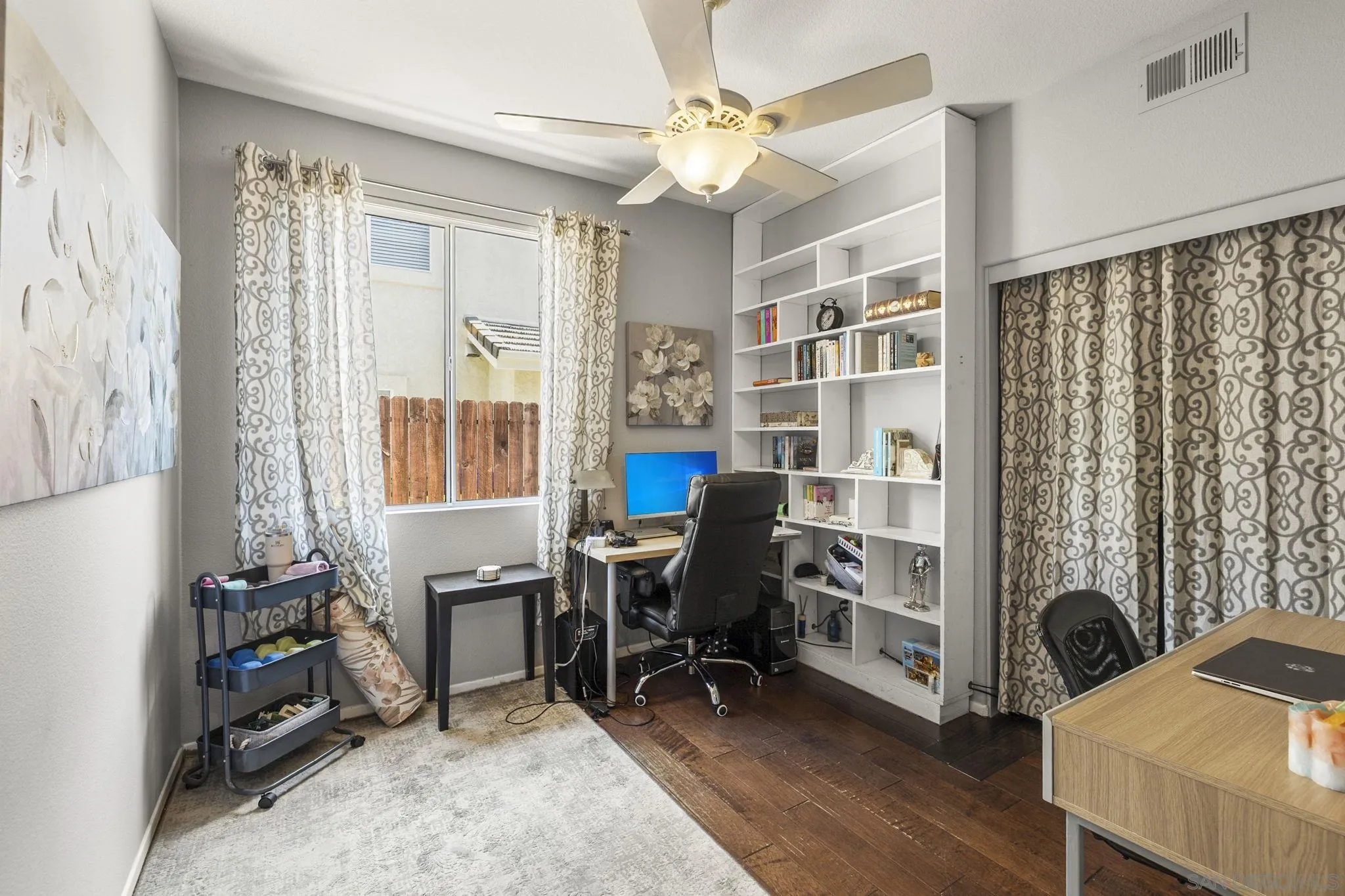https://cdn.realtyfeed.com/cdn/127/250031258/ce5269d34df257dbfcac906192f646a0.webp