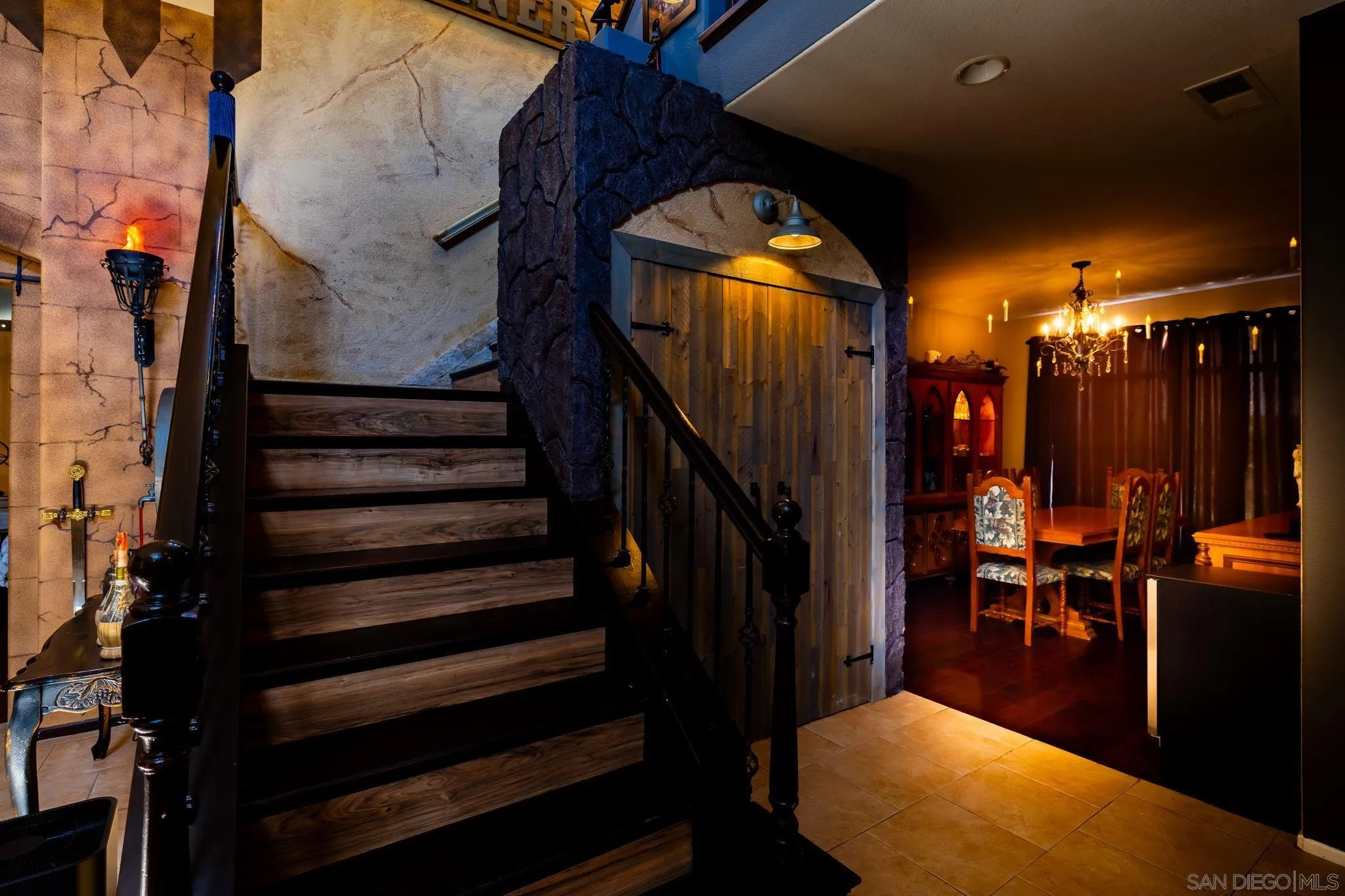 https://cdn.realtyfeed.com/cdn/127/250031258/de876c7357b5f9f347f36f549aa32bb6.webp