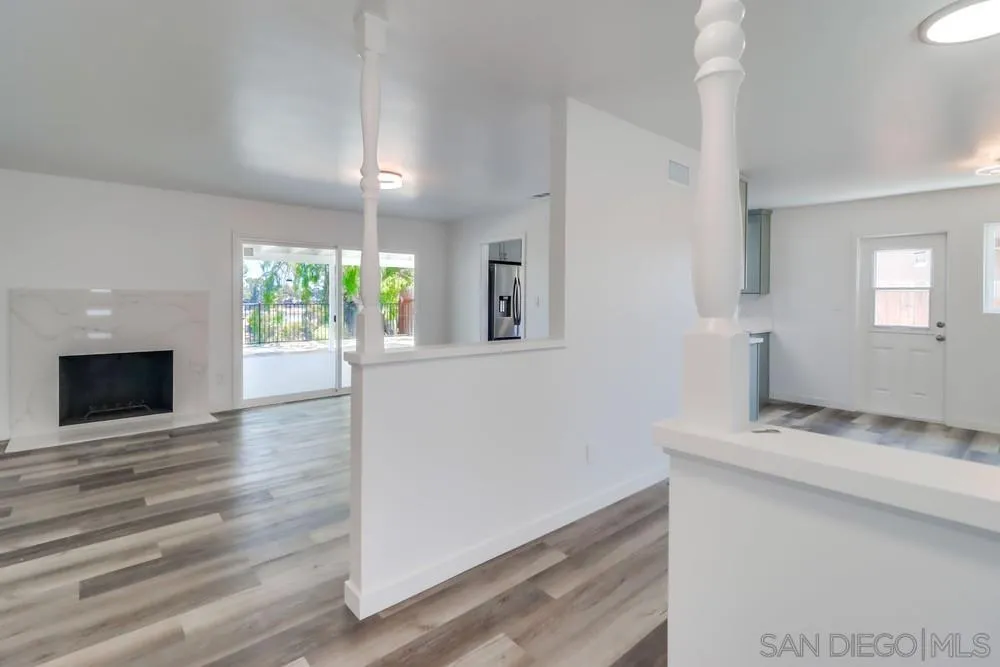 https://cdn.realtyfeed.com/cdn/127/250031270/0722e14a8cad74f010e91304a27fecfd.webp