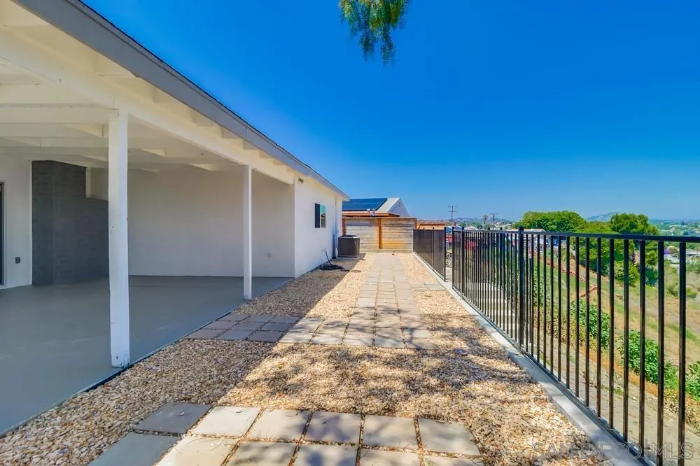 https://cdn.realtyfeed.com/cdn/127/250031270/2b7e573e1d7c4040df47ac5e3fda0a8c.webp