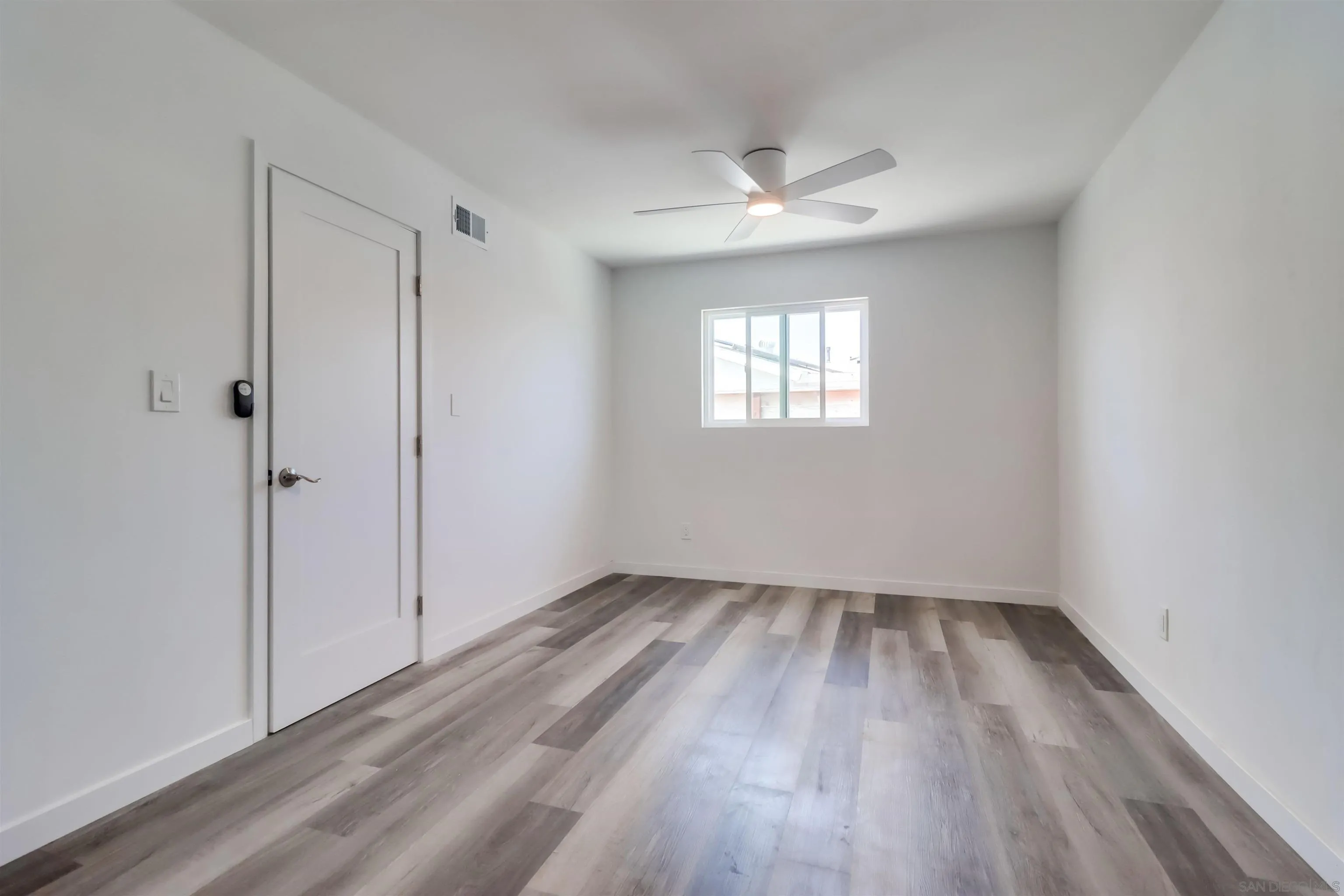 https://cdn.realtyfeed.com/cdn/127/250031270/720796c402c39dd13f8eeed84ac4be12.webp