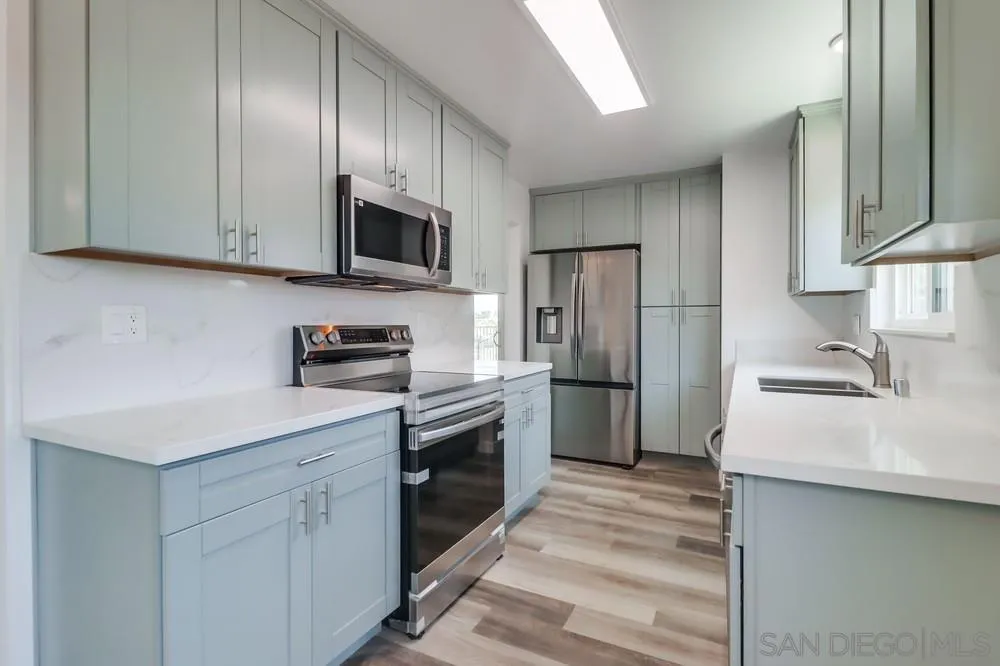 https://cdn.realtyfeed.com/cdn/127/250031270/a7ea8ff16a7236ef5e92aed84030c58b.webp