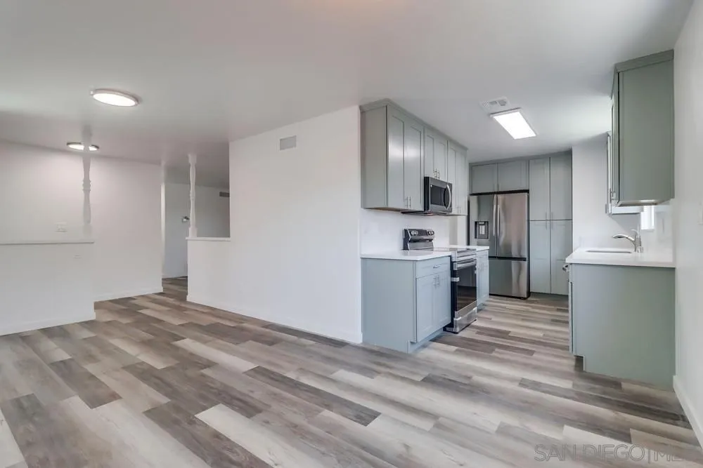 https://cdn.realtyfeed.com/cdn/127/250031270/f7a273f069f62359f4042ec94455f308.webp