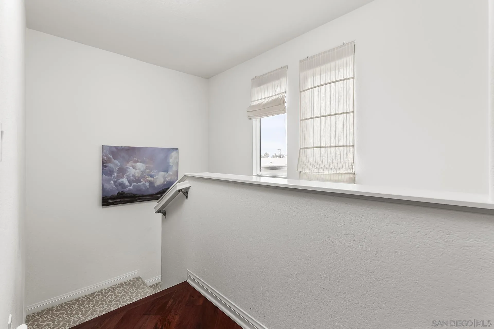 https://cdn.realtyfeed.com/cdn/127/250031275/1d96556b27a6d5df4e6d6996eb5d9f53.webp