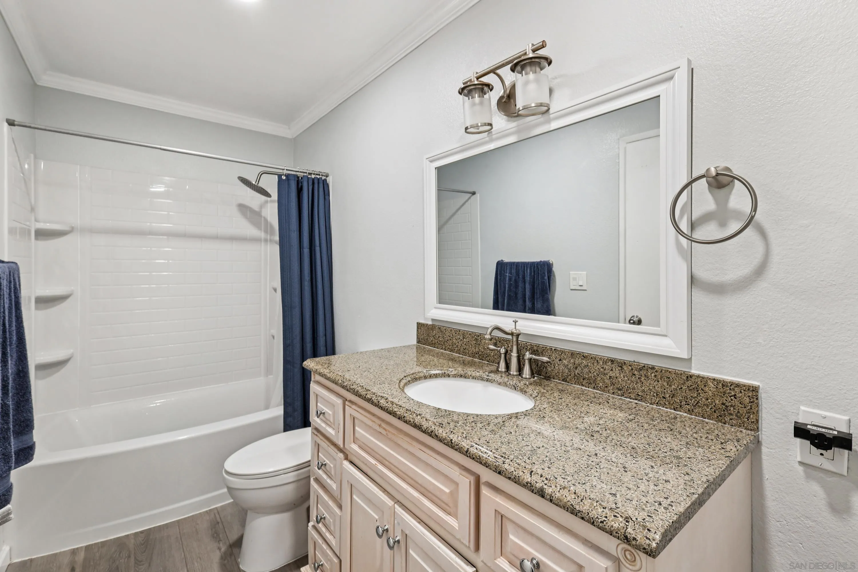 Photo #3: 250031297 Listing 