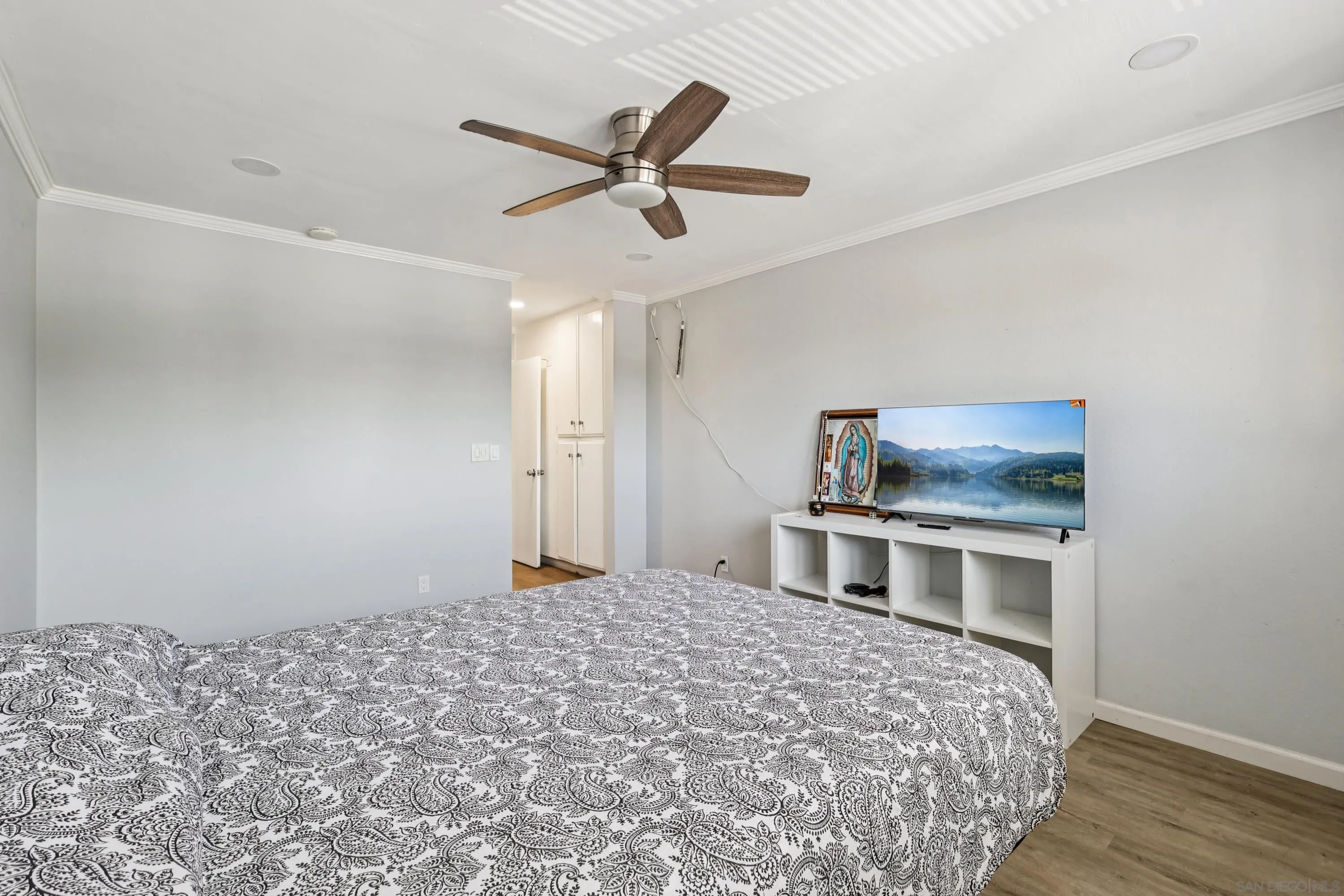 Photo #4: 250031297 Listing 