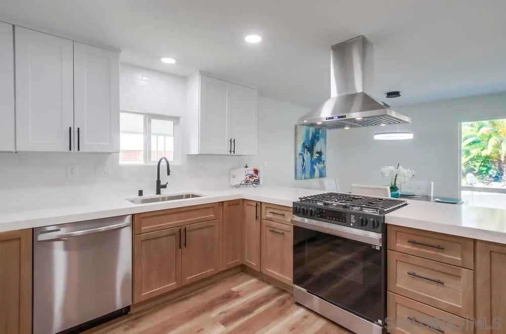 https://cdn.realtyfeed.com/cdn/127/250031299/49fb18970041146d4f85e9fb0058fbc9.webp