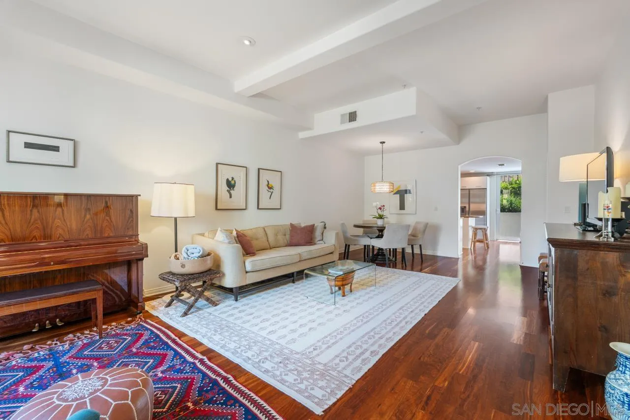 More Details about MLS # 250031308 : 4057 1ST AVE UNIT 102