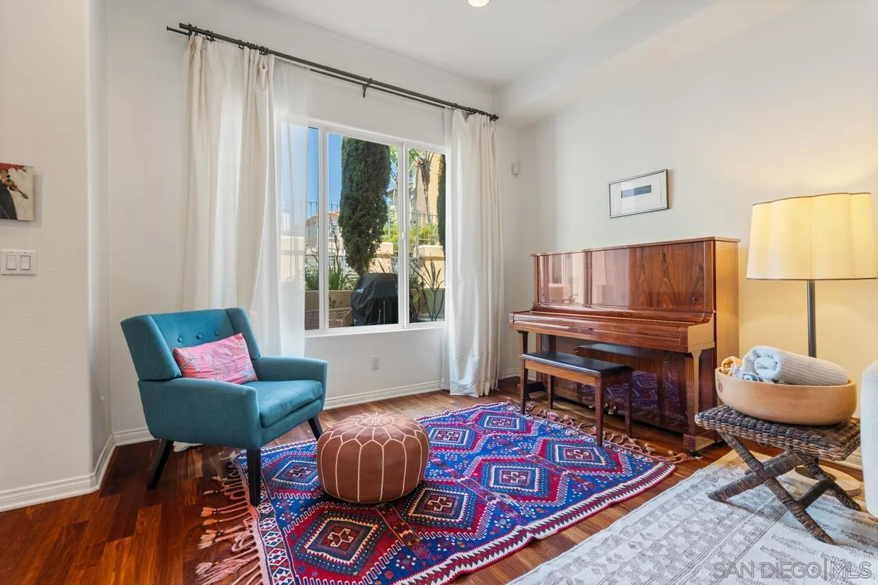 Photo #6: 250031308 Listing 