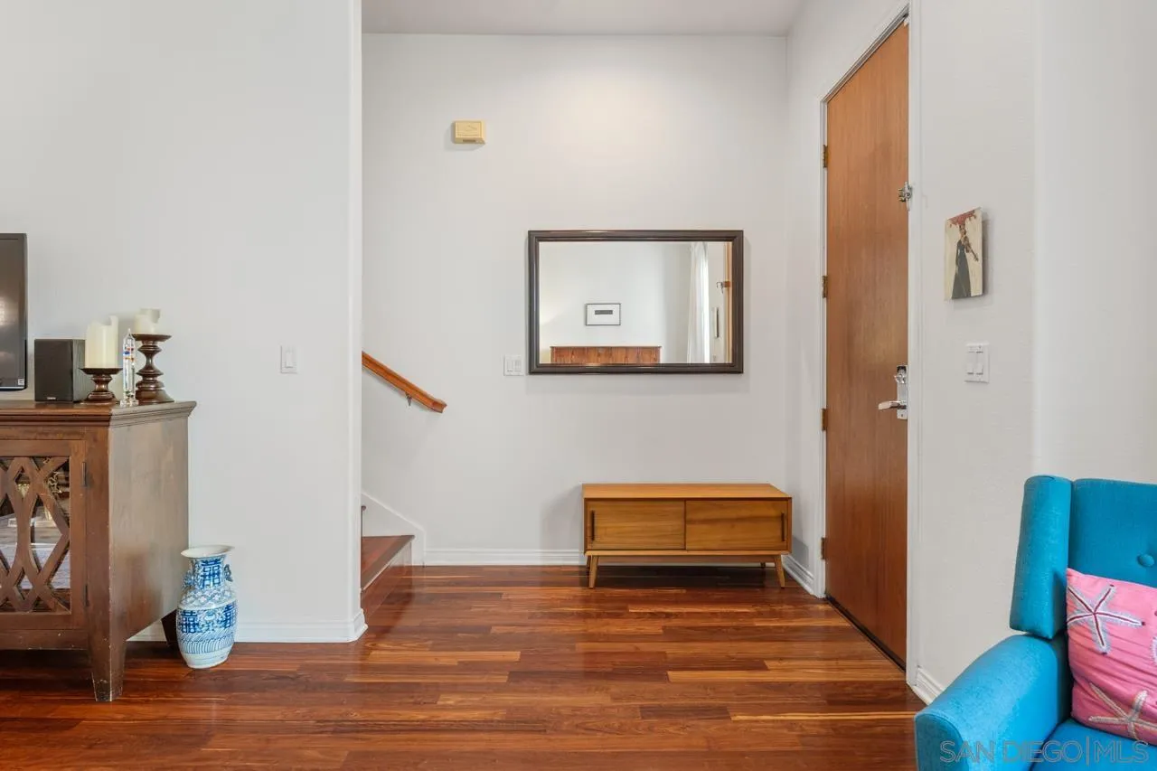 Photo #3: 250031308 Listing 