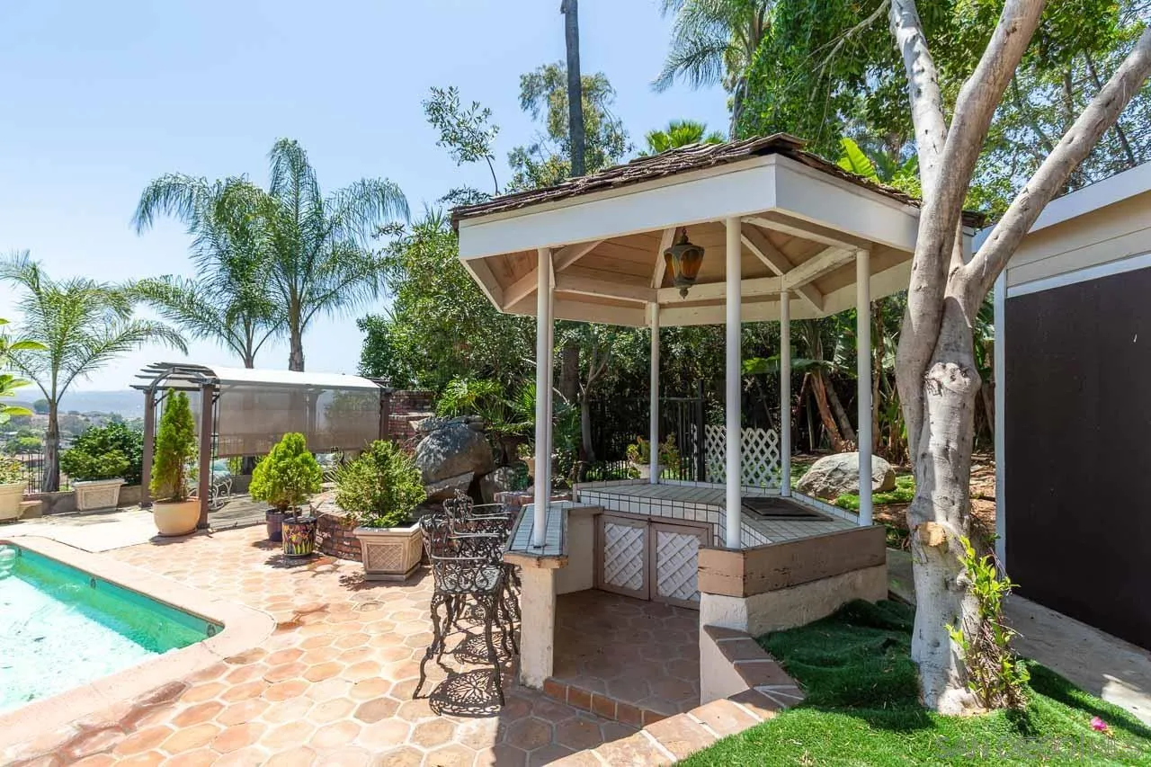https://cdn.realtyfeed.com/cdn/127/250031320/42fb5a0e2be3677dac14ef73c7fd5b3f.webp