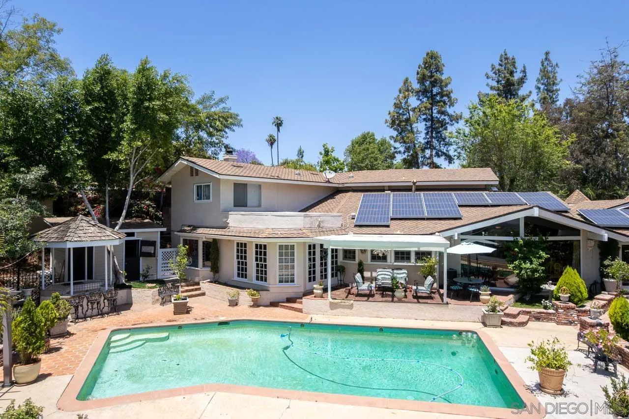 https://cdn.realtyfeed.com/cdn/127/250031320/74899b54da76b116a30fe0801a00ed0d.webp