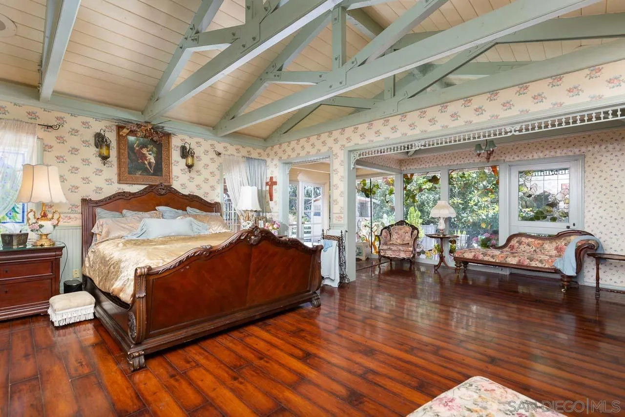 https://cdn.realtyfeed.com/cdn/127/250031320/786c8810fcf04a086f60223917edd3ad.webp