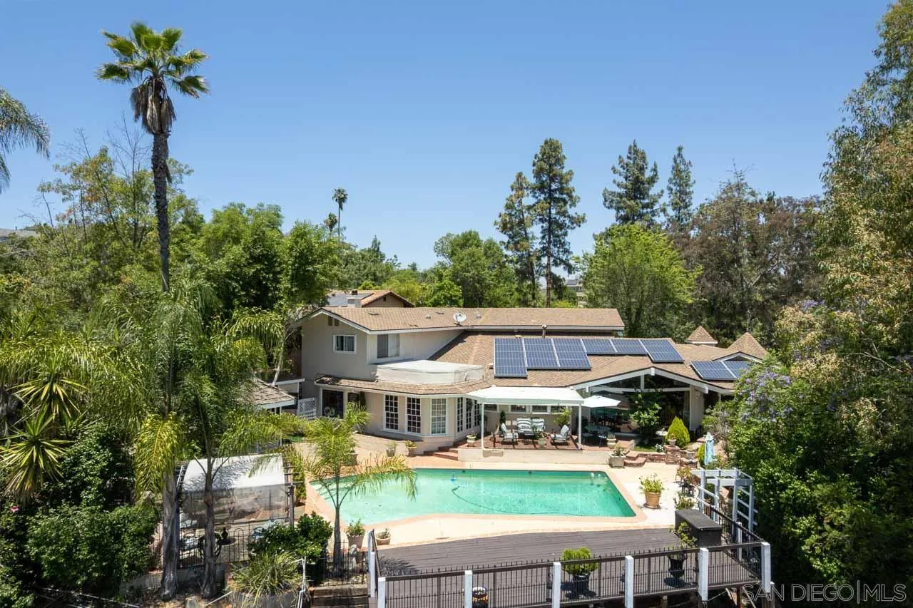 https://cdn.realtyfeed.com/cdn/127/250031320/ad000b762de1354223eb0ac88e3cb9c1.webp