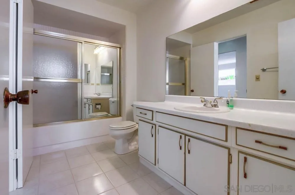 https://cdn.realtyfeed.com/cdn/127/250031333/278a9814327bf5ed9df504115216e99e.webp