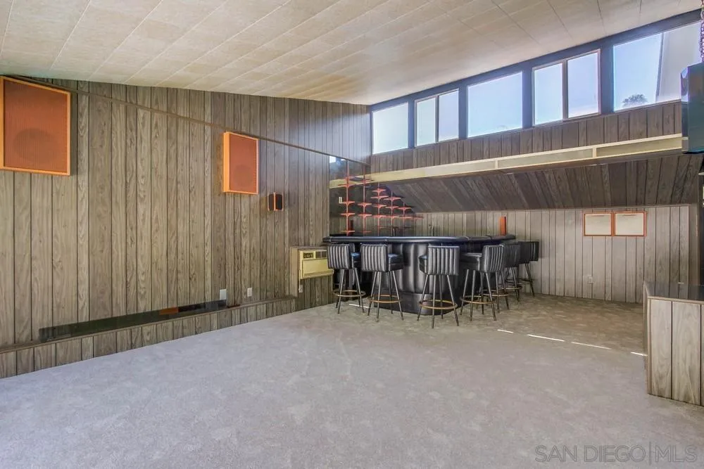 https://cdn.realtyfeed.com/cdn/127/250031333/610ce20b3679179108c1a24d2c9c5cbd.webp