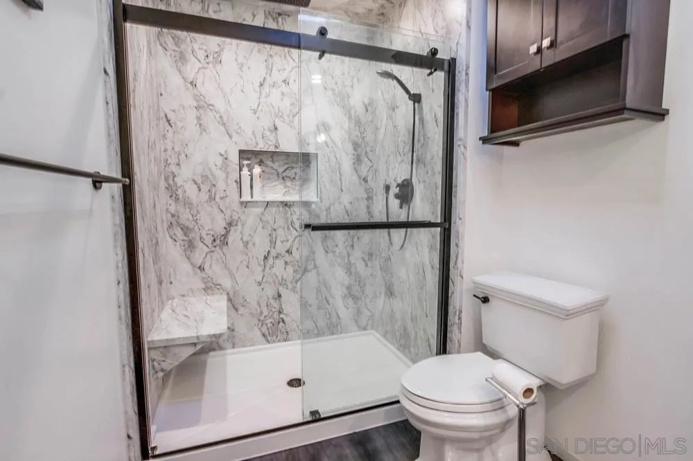https://cdn.realtyfeed.com/cdn/127/250031333/862673cafa5c874bb1ae26870ca8794e.webp