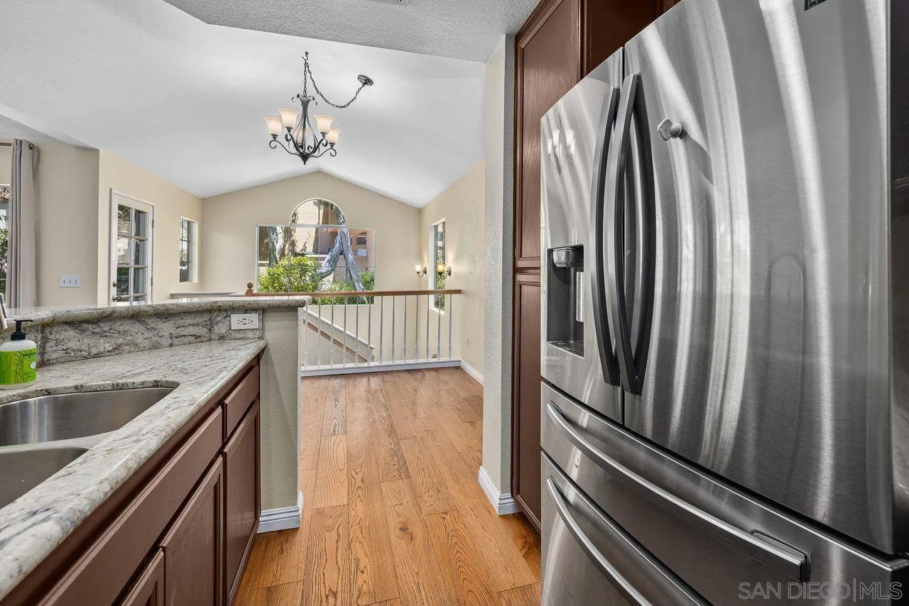 Photo #10: 250031339 Listing: Photo #10