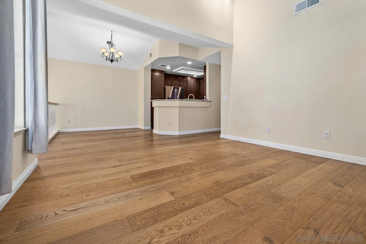 Photo #16: 250031339 Listing: Photo #16